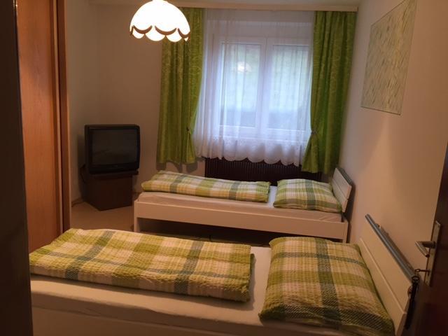 Haus Tina Zimmer Niklasdorf Luaran gambar